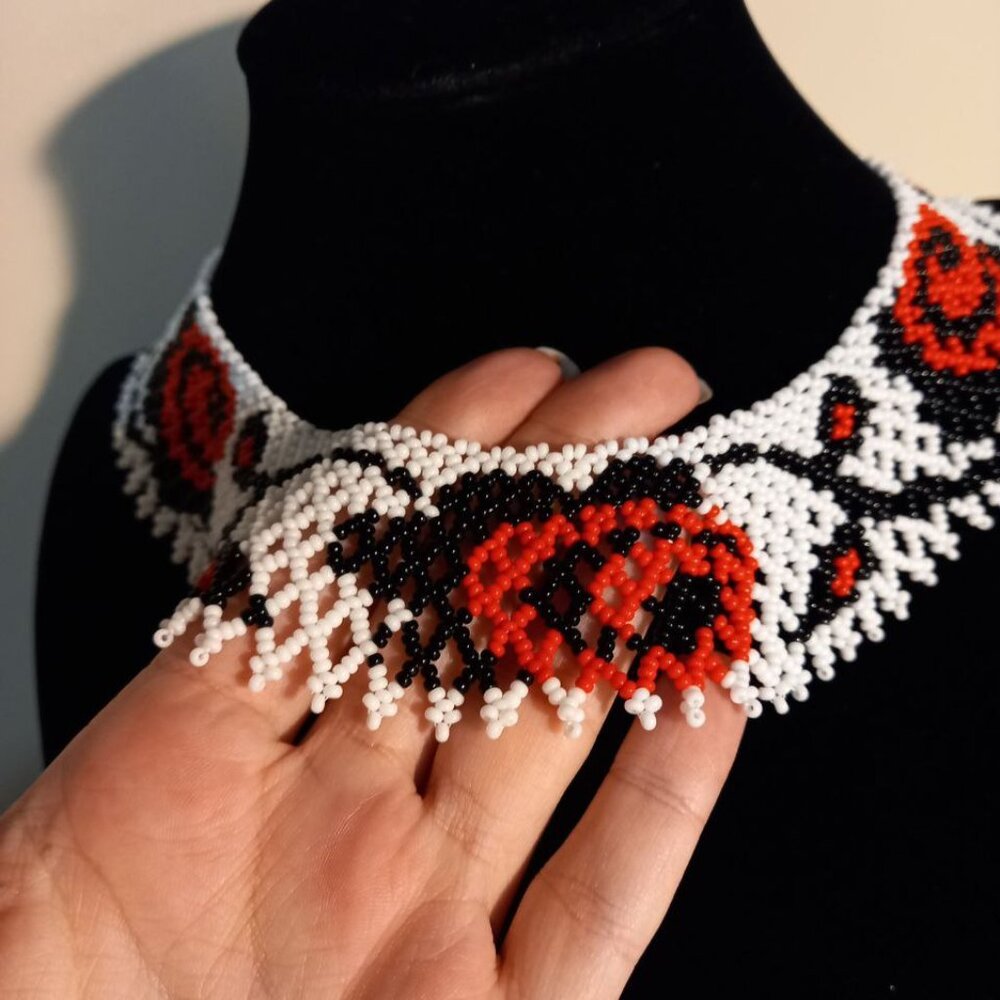 🌹 Traditional Handmade Sylianka • Red Rose Floral Masterpiece 🌹 Metal-Free - Picture 3 of 4